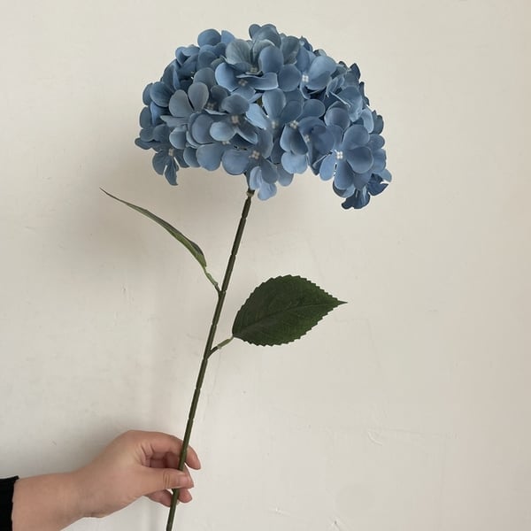 BowLift | Outdoor Artificial Hydrangea Flowers