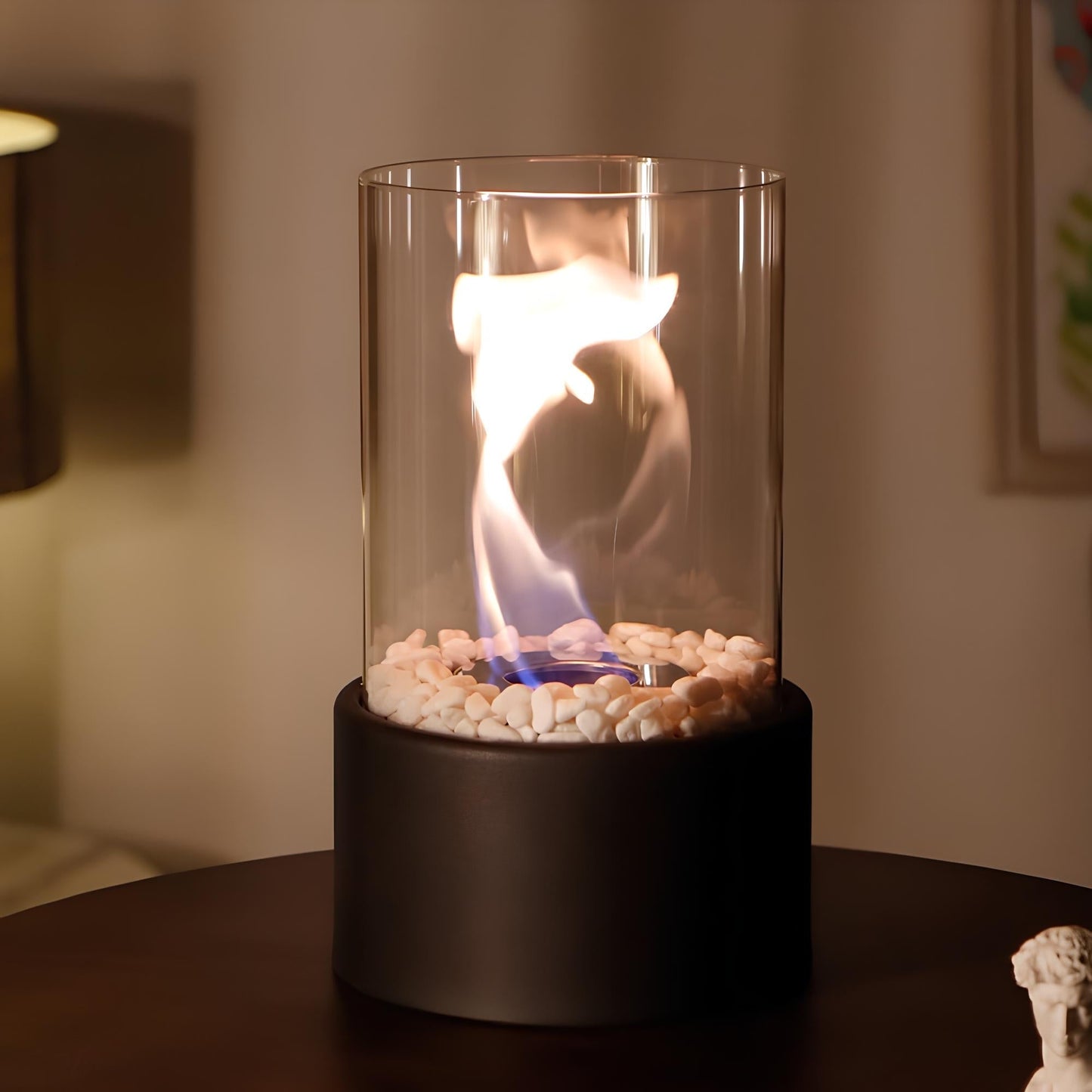 Classic oil lamp with open flame - Lumora | Karnz