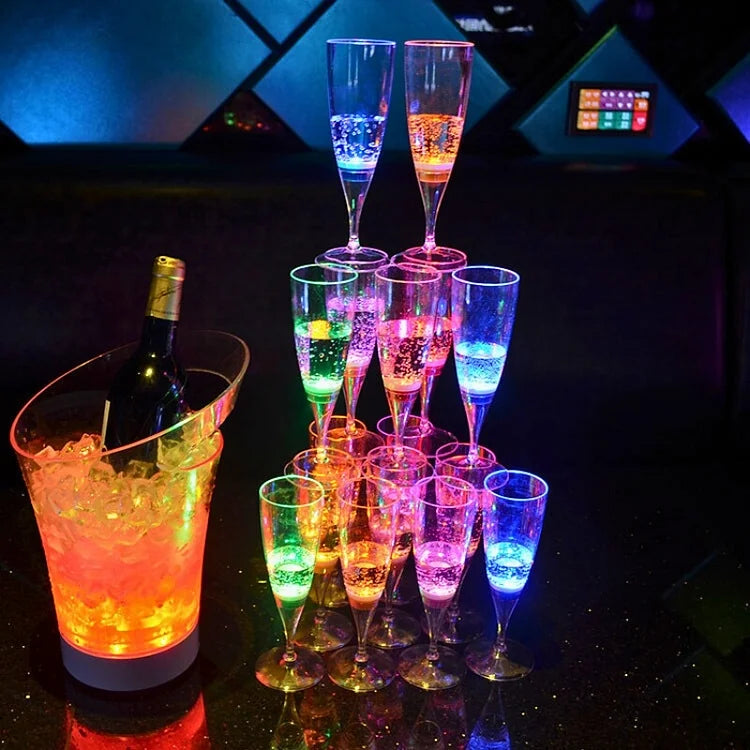 GlowSip - LED-lit wine glass set (6 pieces) Bowlift