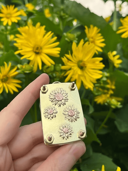 BowLift | Mini Flower Press | Compact Botanical Keepsake Maker | Portable Craft Tool