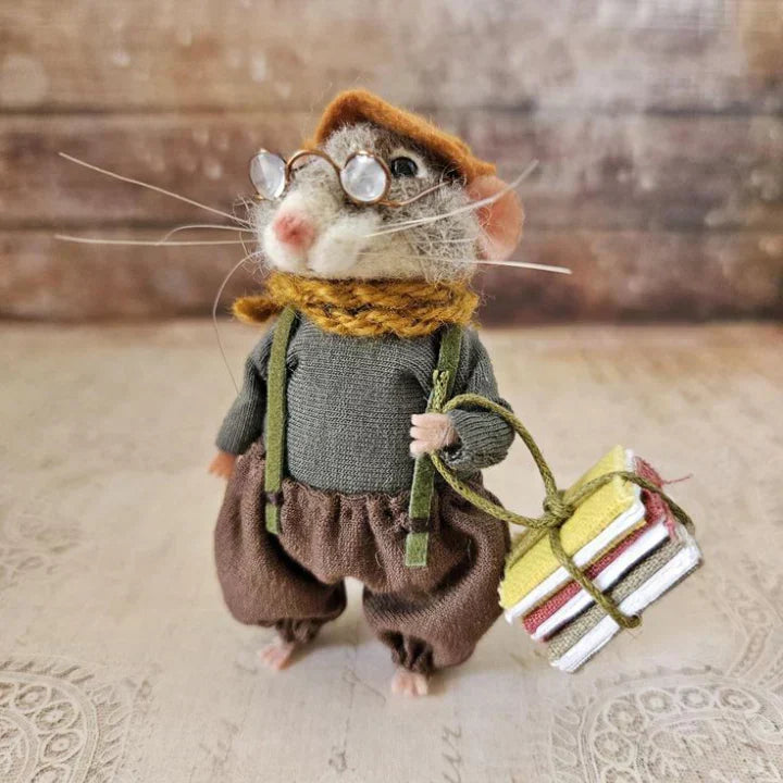 BowLift | Handmade felt mouse | Christmas decoration & gift idea | Needle felted from wool & fabric | Sustainable