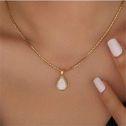 Skanto | 18K Natural Opal Drop Pendant Necklace - Eloise
