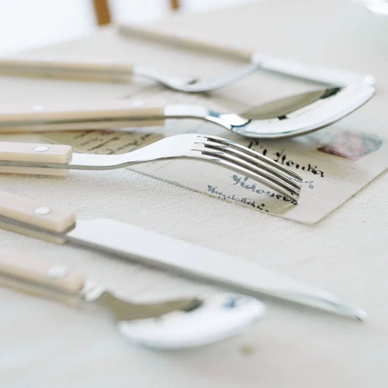 Bistro Cutlery Set - 24 Pieces