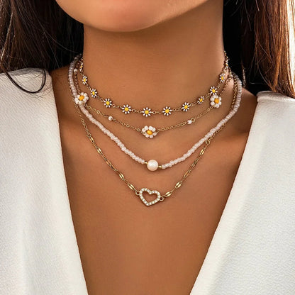 Brehn | Boho Spring Daisy Necklace Stack