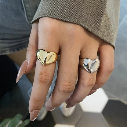 Skanto | Bold Statement Heart Rings
