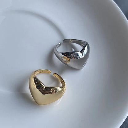 Skanto | Bold Statement Heart Rings