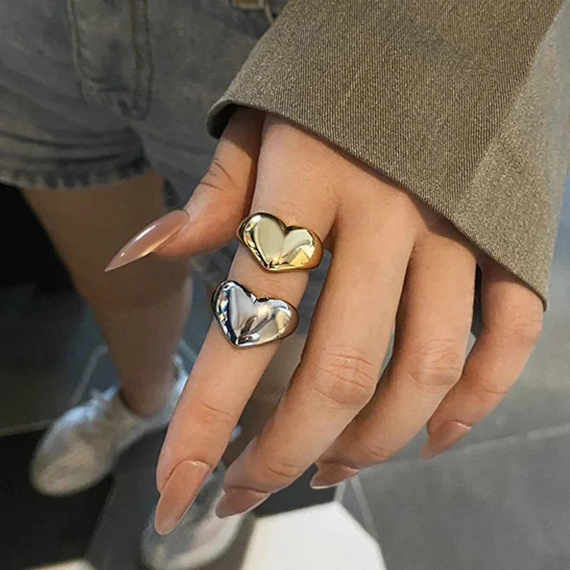 Skanto | Bold Statement Heart Rings