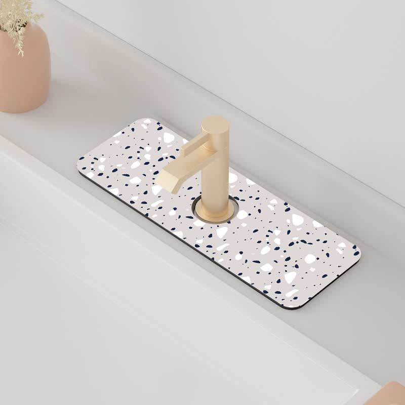 Mat for faucets made of diatomaceous earth
