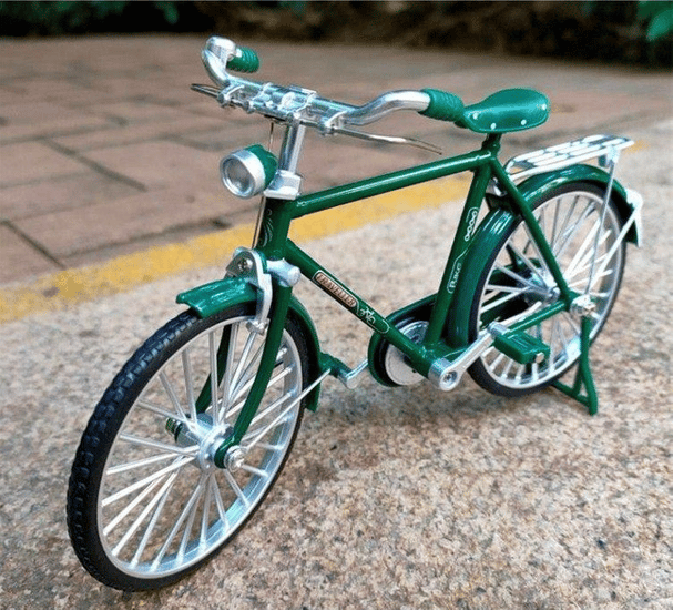 Full-scale bicycle model for self-assembly