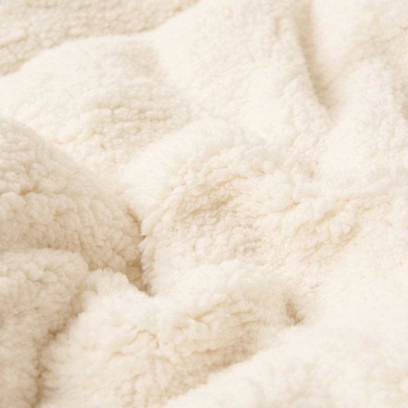 Skanto | Solid Double-Sided Velvet Cube Blanket