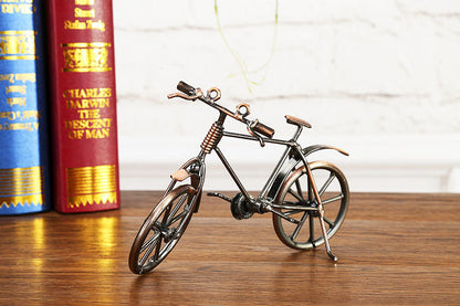 Full-scale bicycle model for self-assembly