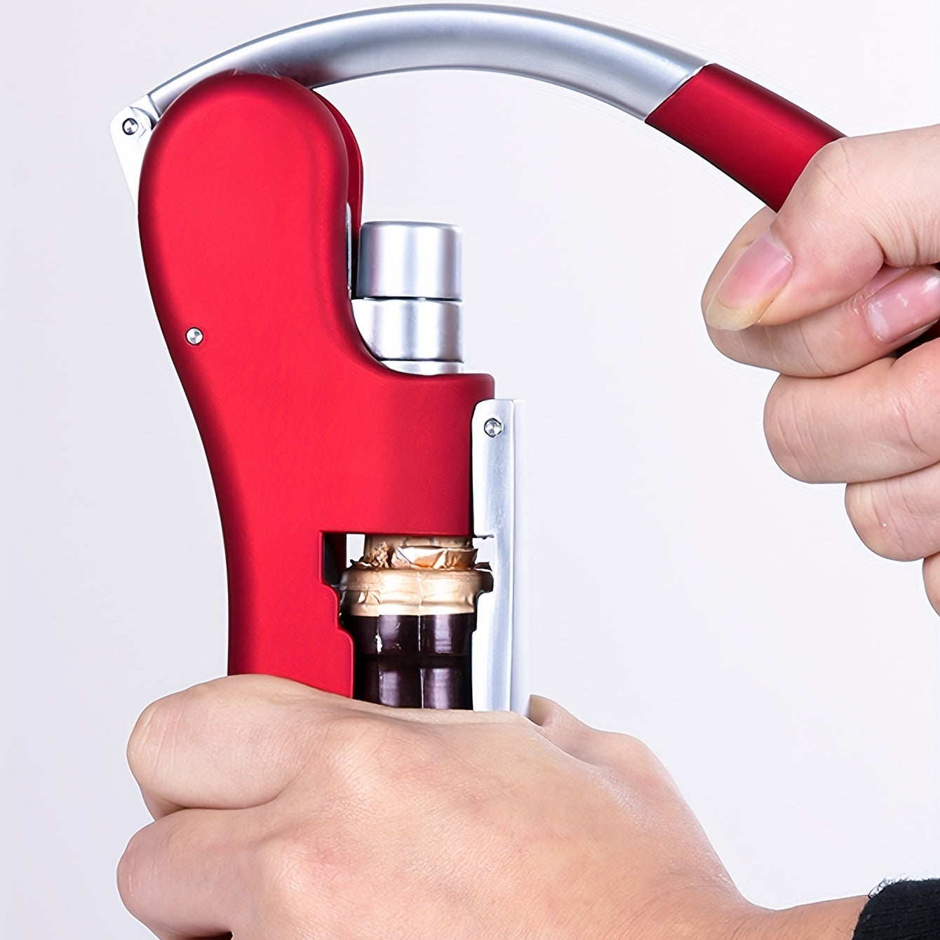 Lever corkscrew for wine bottles | Bowlift