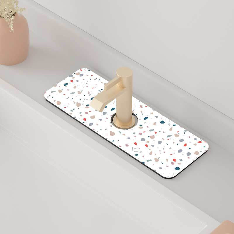 Mat for faucets made of diatomaceous earth