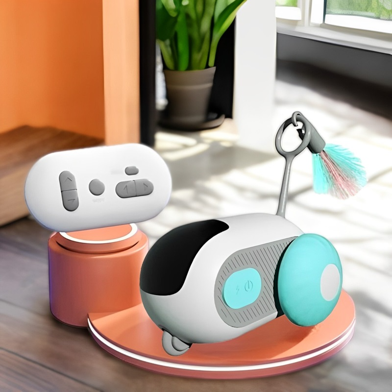 Skanto | Smart Interactive Cat Toy with Remote Control