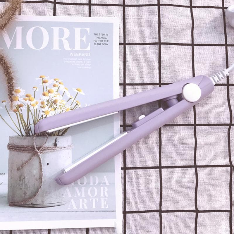 Bella™ Mini Curling Iron | Creates beautiful curls in just 5 minutes!