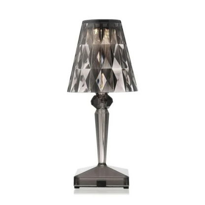 Chic Table Lamp with Crystal Design - CrystalLuxe
