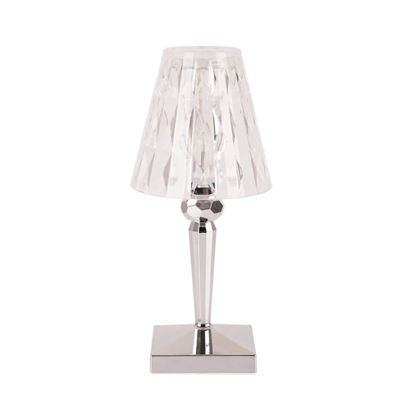 Skanto | Chic Table Lamp with Crystal Design - CrystalLuxe