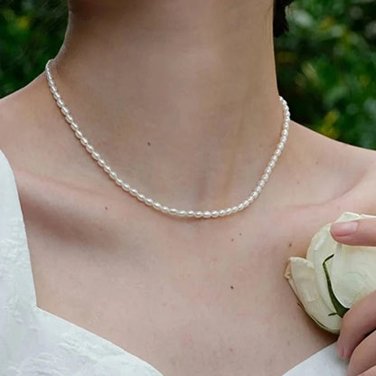 BowLift | Classic Feminine 3mm Pearl Necklace