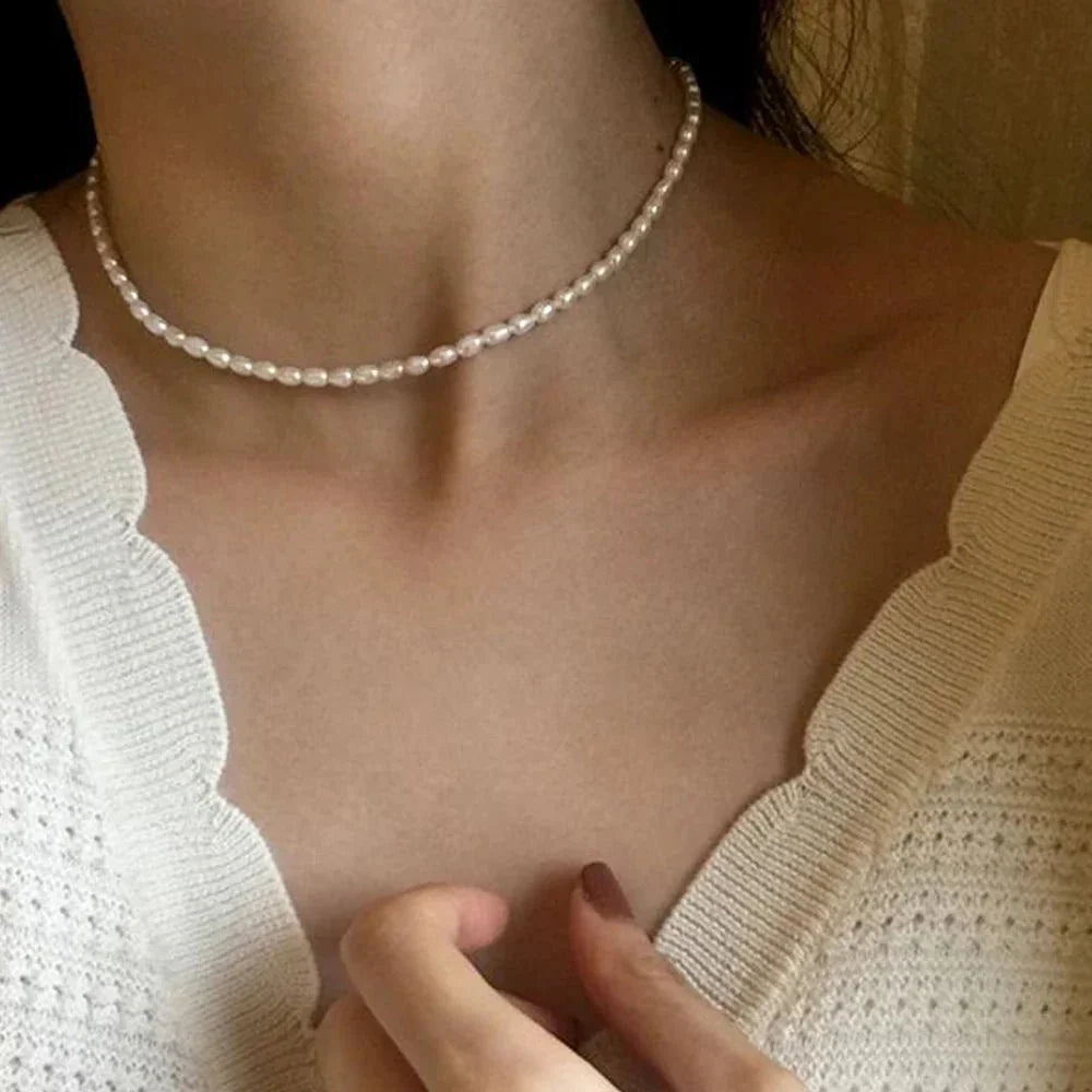 BowLift | Classic Feminine 3mm Pearl Necklace