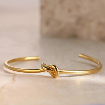 BowLift | Classic Knot Bracelet