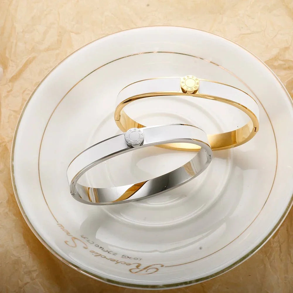 BowLift | Classy Roman Numeral Bangle Bracelet and Rings