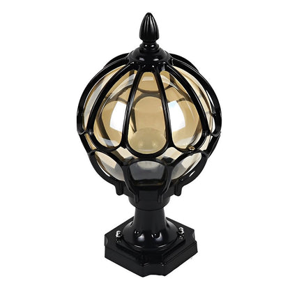 Skanto | Classic Post Garden Lamp with Glass Shade