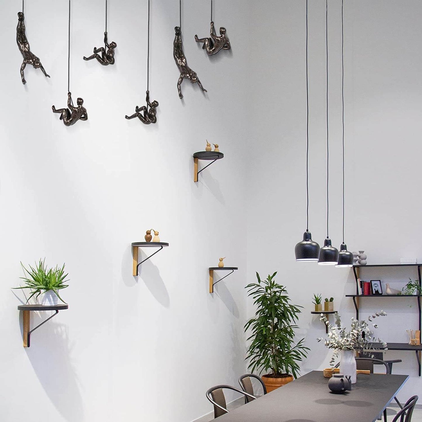 BowLift | Climber Wall Sculpture – PeakFigures