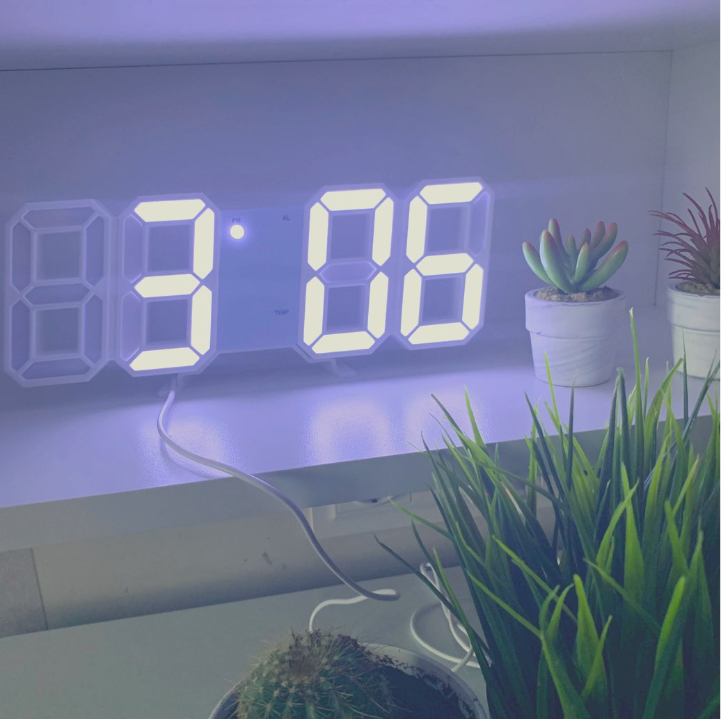 Skanto | Digital LED Alarm Clock