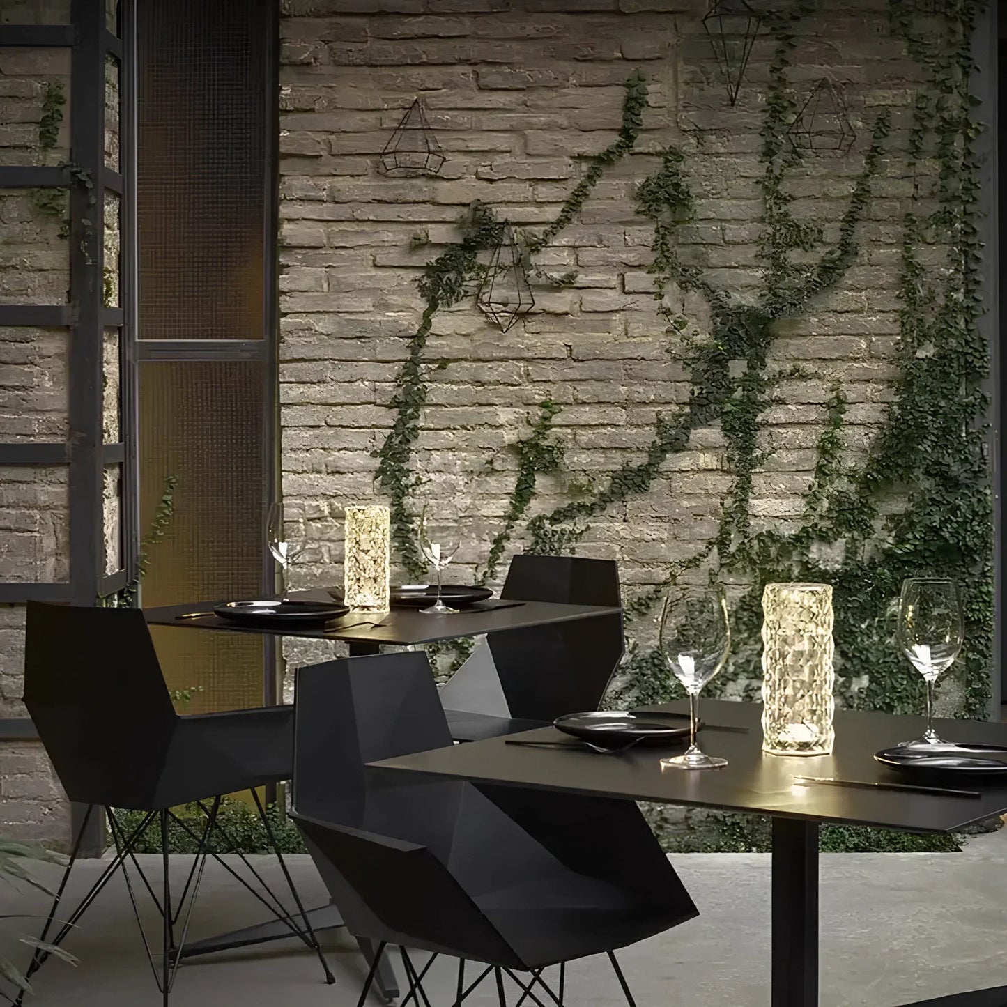 BowLift | Crystal Table Lamp with Touch Control - Aurora