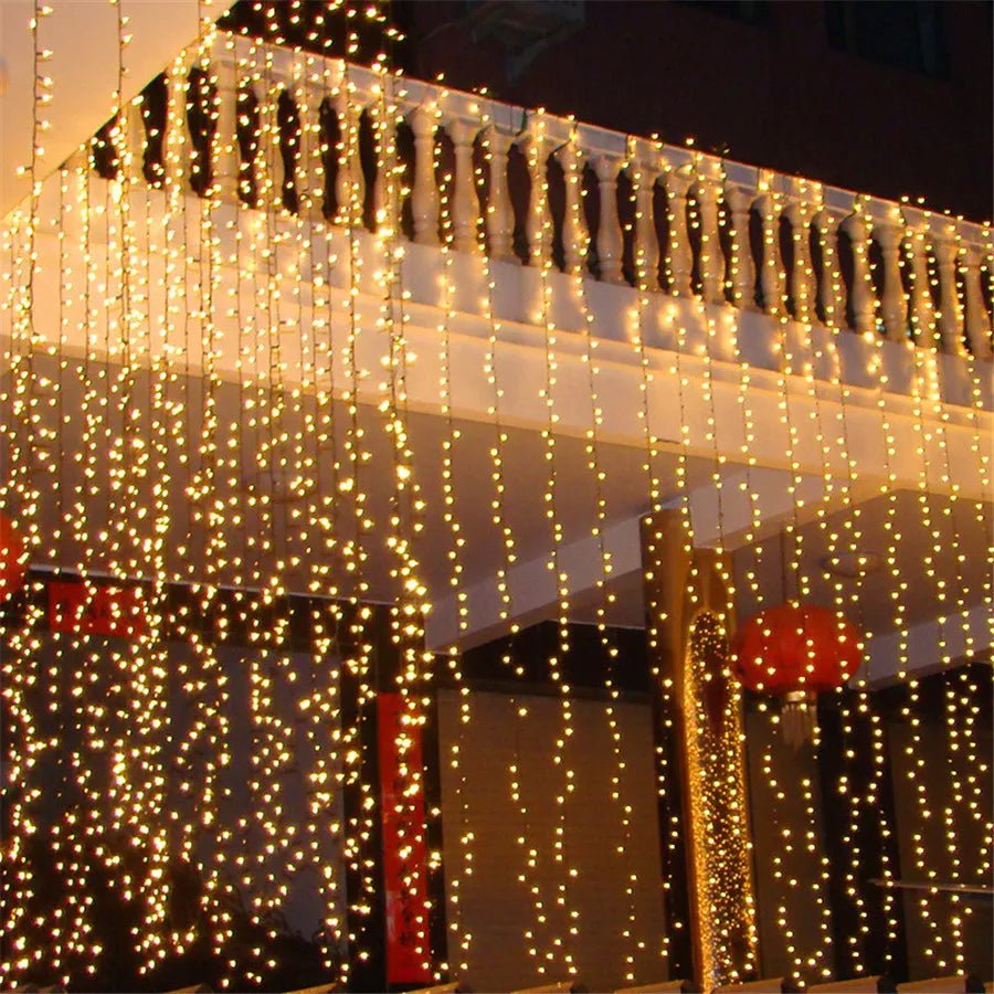 Skanto | Curtain Christmas Lights 8 Modes Control - Remote Control Decorative Hanging Lights