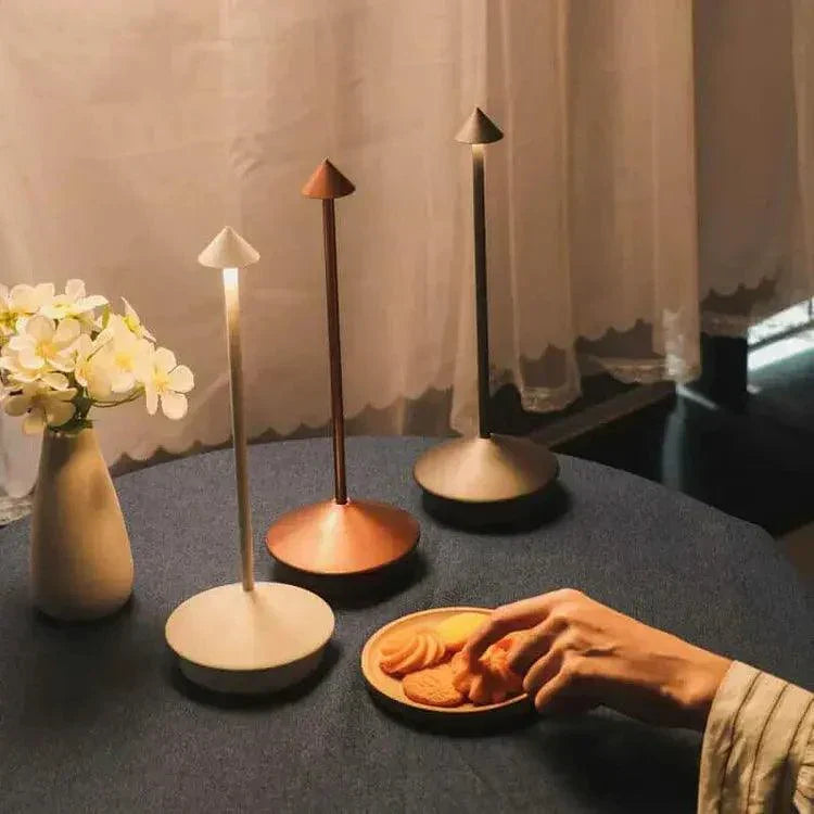 Skanto | BeamLuxe - Elegant Wireless Table Lamp