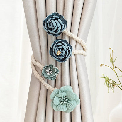 Skanto | Curtain Holders Clips