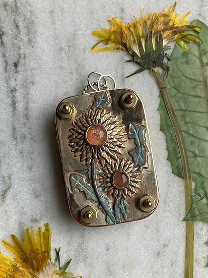 BowLift | Mini Flower Press | Compact Botanical Keepsake Maker | Portable Craft Tool