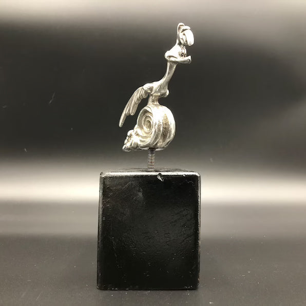 BowLift | Hood Ornament - Car Decorative Arts