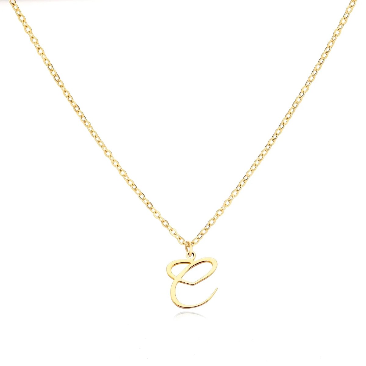 Skanto | Dainty Heart Letter Initial Necklace
