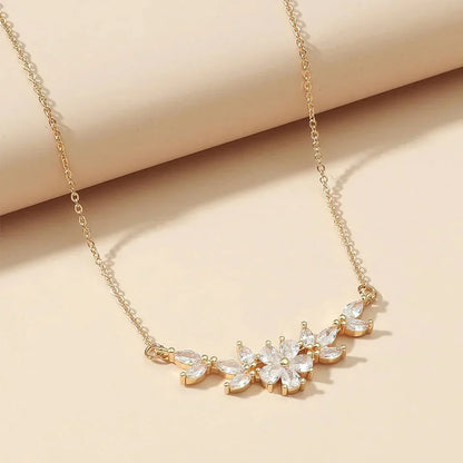 BowLift | Dainty Diamond Floral Petals Necklace