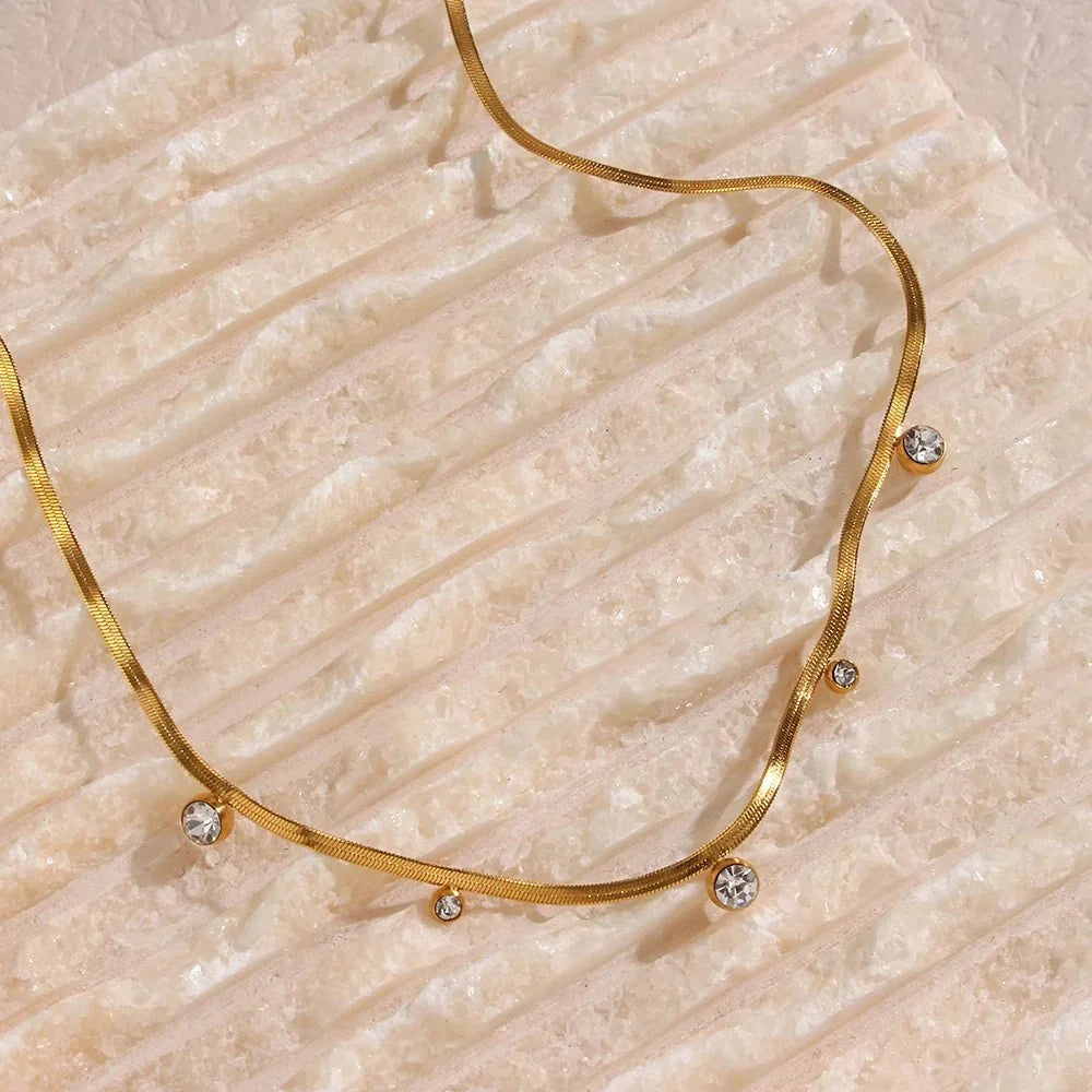 BowLift | Dainty Diamond Herringbone Choker Necklace