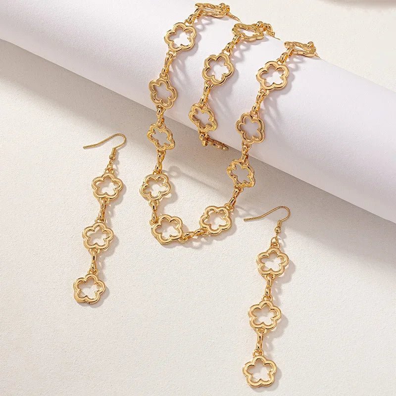 Brehn | Delicate Open Clover Choker Necklace, Bracelet, Earring Set