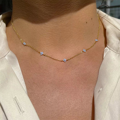 BowLift | Dainty Tiny Flowers Necklace