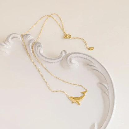 BowLift | Dainty Whale Necklace
