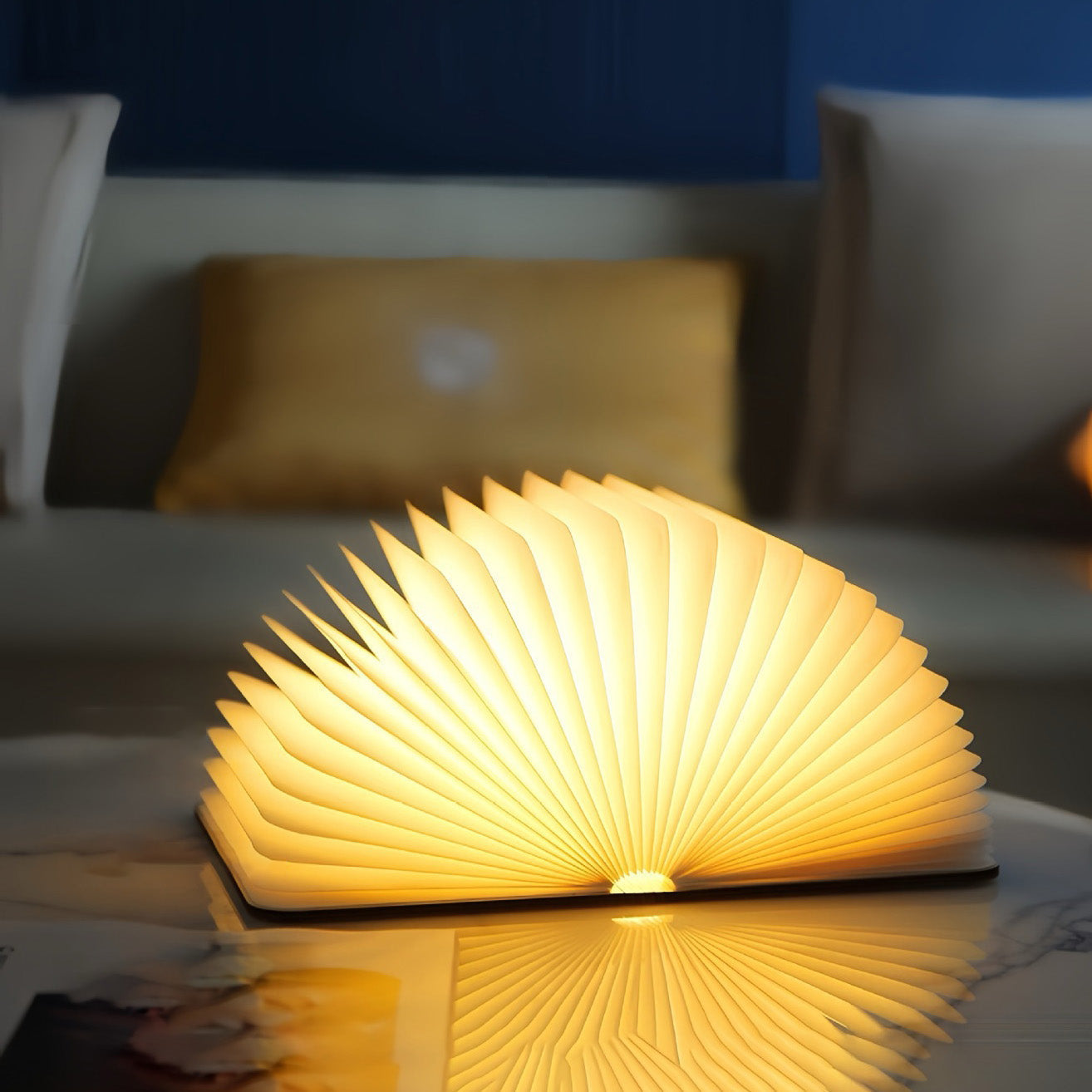 Skanto | 📖 Wooden Book Lamp - Desk Study Gift Decor Light
