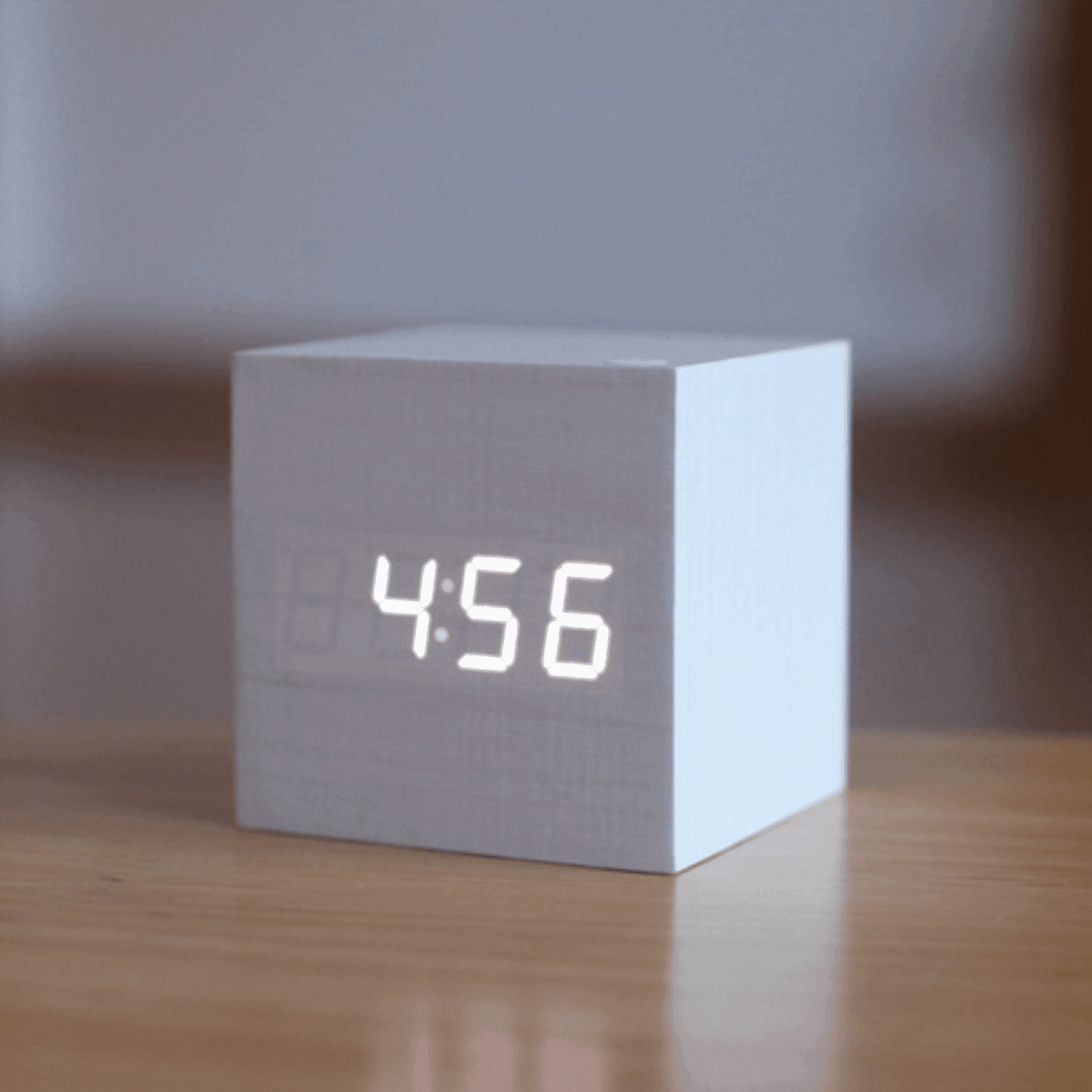 Skanto | Digital Wood LED Clock