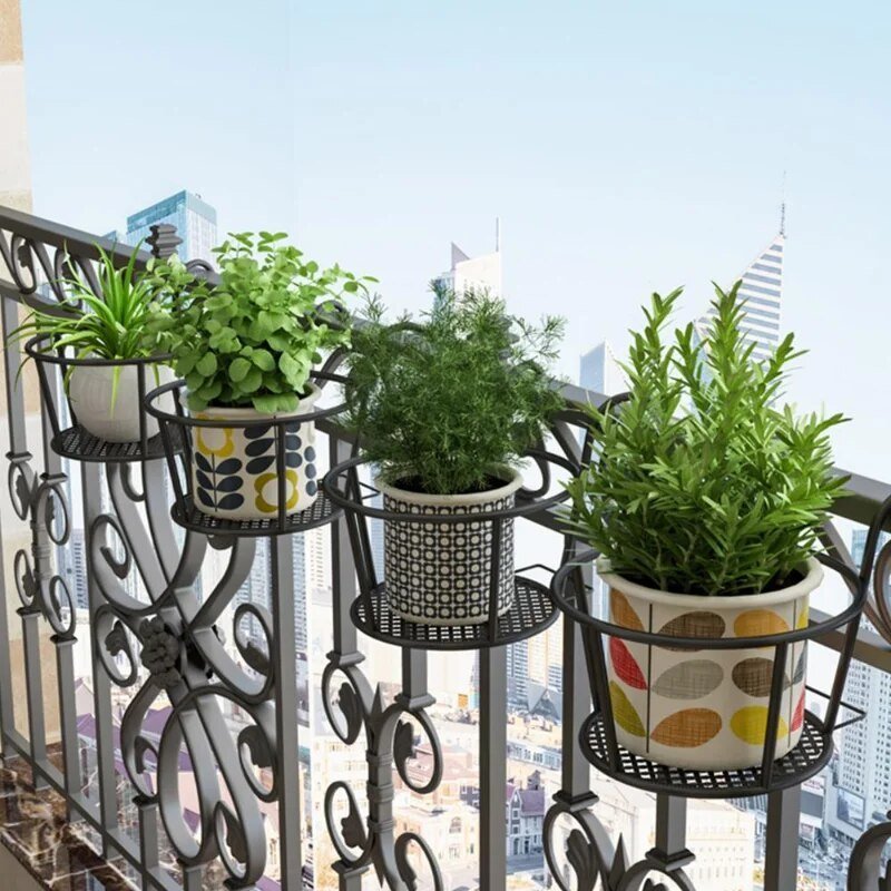BowLift | Transform your balcony - Hanging plants - Botanical getaway