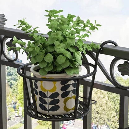 BowLift | Transform your balcony - Hanging plants - Botanical getaway
