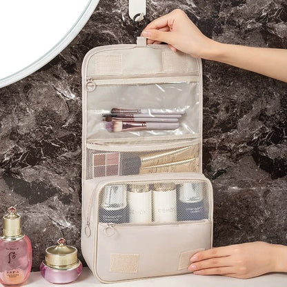 Practical Travel - Easy Access to Cosmetics and Toiletries | Skanto