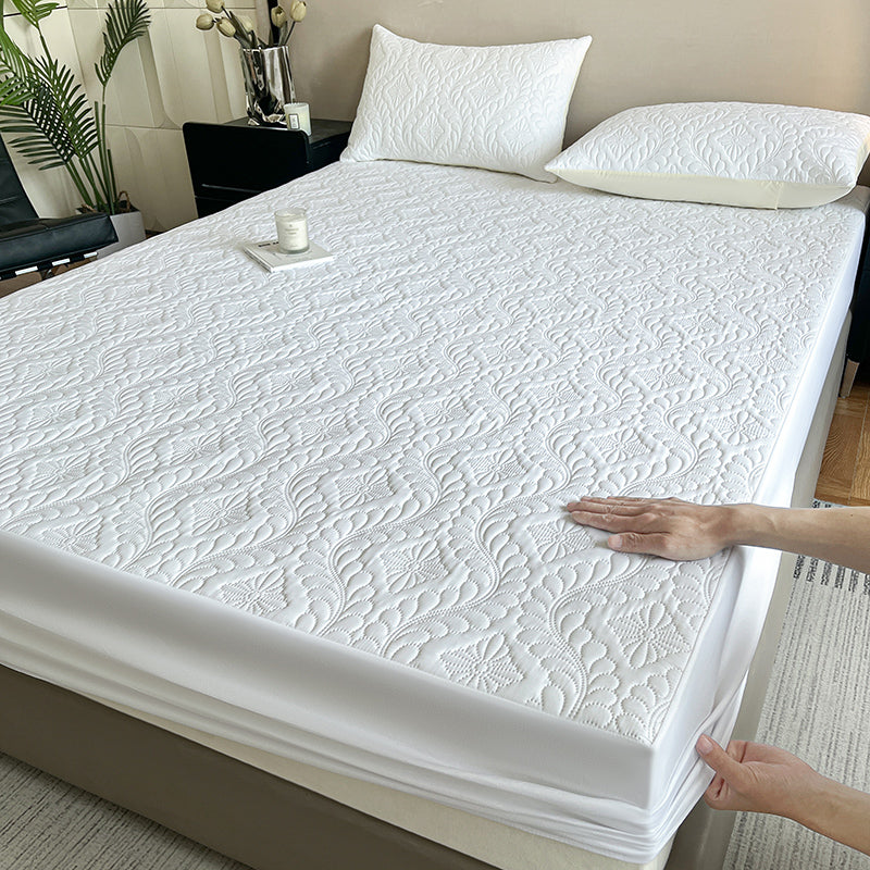 Skanto | Waterproof Mattress Protector