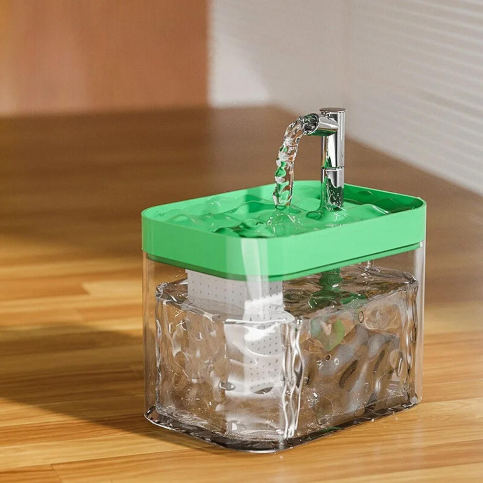Automatic Pet Water Fountain | Clean, Continuous Water for Your Furry Friend | Skanto