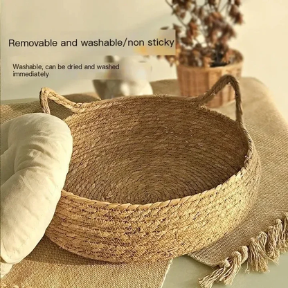 Skanto | Handmade Woven Cat Bed with Seasonal Cushion
