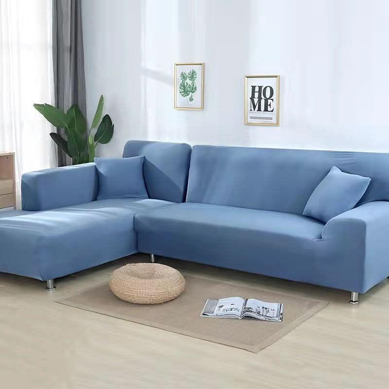Skanto | SofaGuard - Velvet and Stretchy Sofa Cover