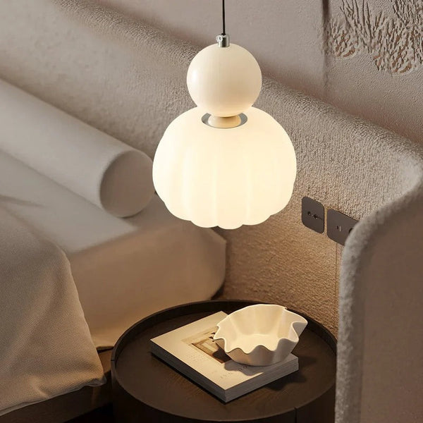 Brehn | Art Deco Pendant Light in Cream Shade – Style and Elegance